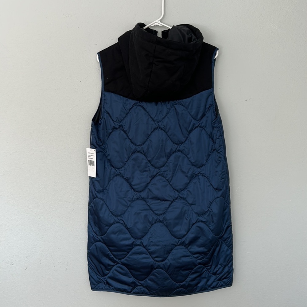 NWT Bernardo Womens longline Quilted Sleeveless vest, Royal blue/black. Size M. - Picture 9 of 12